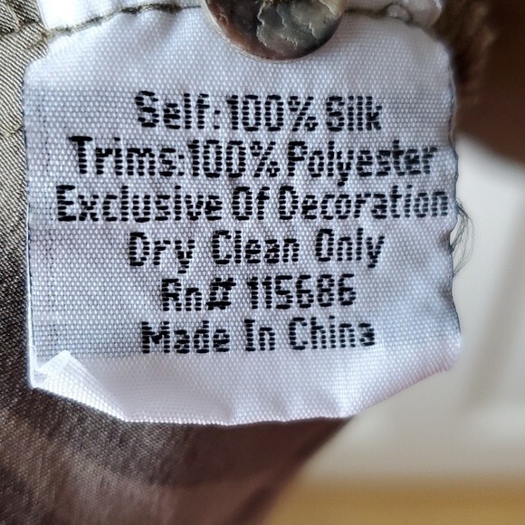 JOHNNY WAS EMBROIDERED SILK CAMOUFLAGE TOP SMALL - Picture 11 of 11